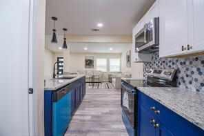 Foto del edificio - 5305 Cahill Oval St