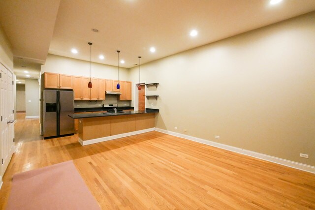 Building Photo - 2615 S Lowe Ave