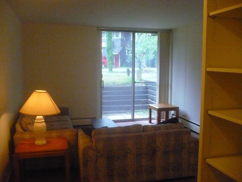 Primary Photo - 1317 Wilmot St