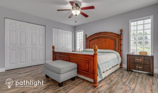 Foto del edificio - 10264 Oakhaven Dr