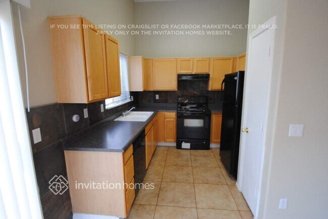 Foto del edificio - 15659 N Gil Balcome Ct