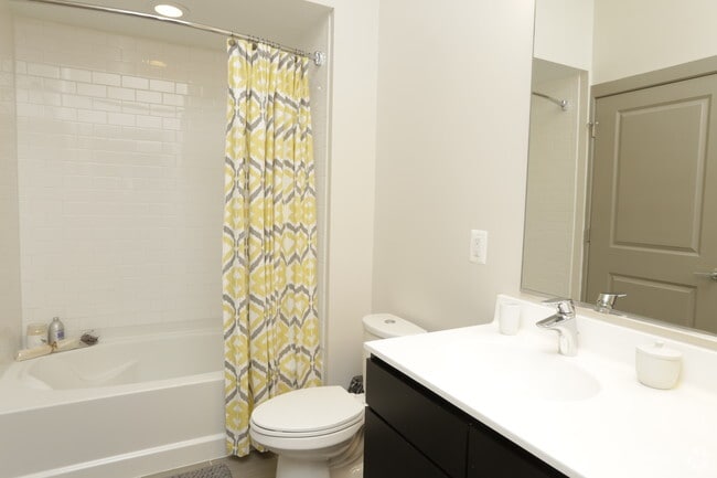 1BR, 1BA - 757 SF - Arrive Union Wharf