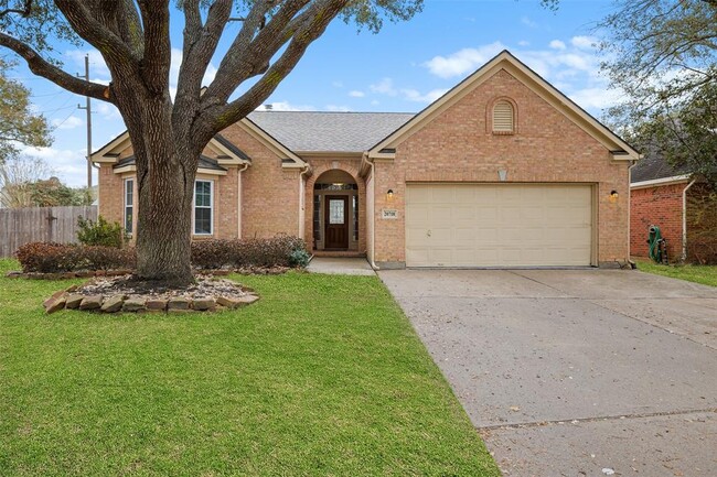Building Photo - 20718 Whitevine Way