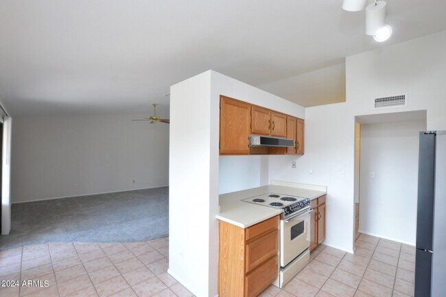 Foto del edificio - 4119 W St John Rd