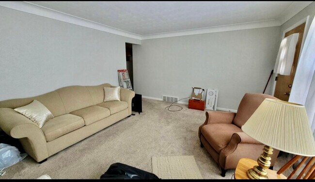 Foto del edificio - 1920 Pickle Rd