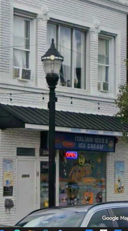 Building Photo - 239 Boulevard