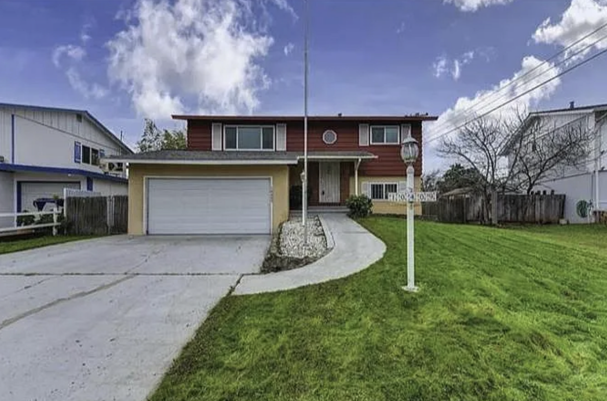 Foto principal - 10409 Reymouth Ave