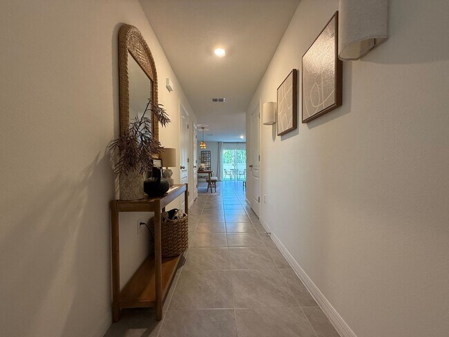 Photo - Beautiful 3 Bedroom 2.5-bathroom townhome