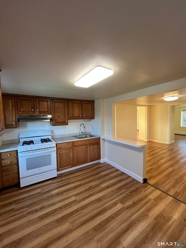 Foto del edificio - 6 Pleasant St