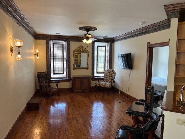 Foto del edificio - 906 S 5th St