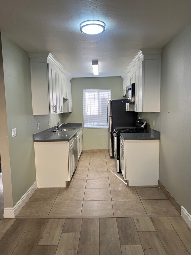 Foto del edificio - 2125 92nd Ave