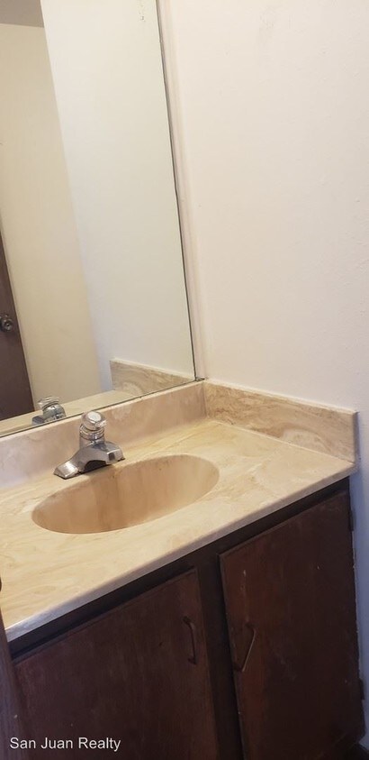 Building Photo - 2811 Parque De Oeste Dr