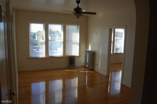 Foto del edificio - 1 br, 1 bath Apartment - 432 E 75th St