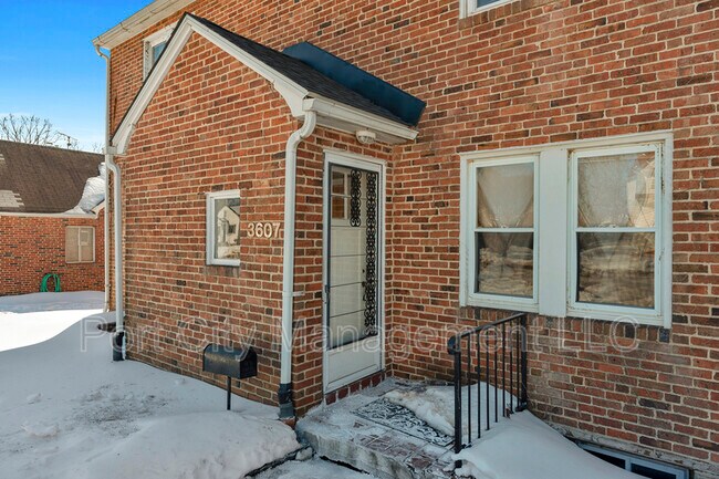 Building Photo - 3607 Bayonne Ave