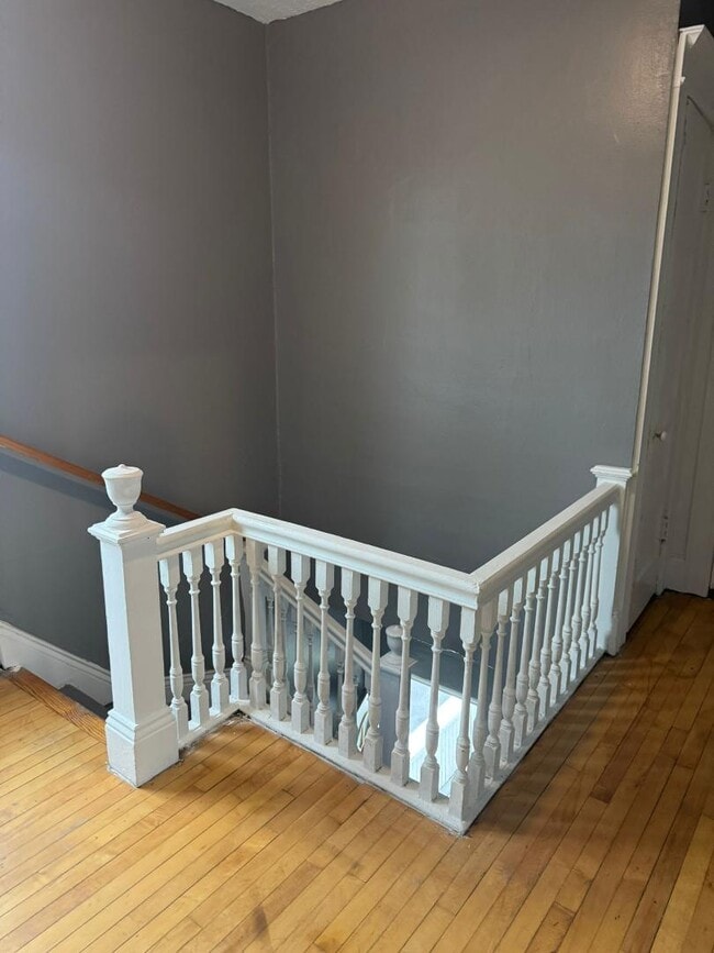 Photo - 125 Caroline Ave Apartment