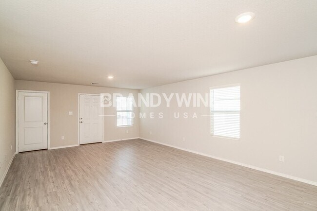 Foto del edificio - 7014 Winding Shelf