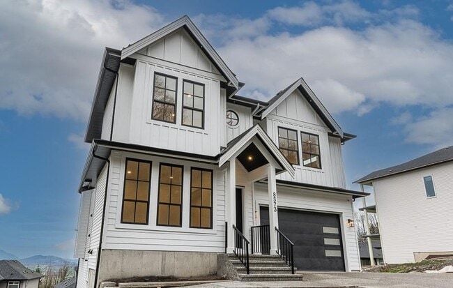 Building Photo - 8573 Forest Gate Dr