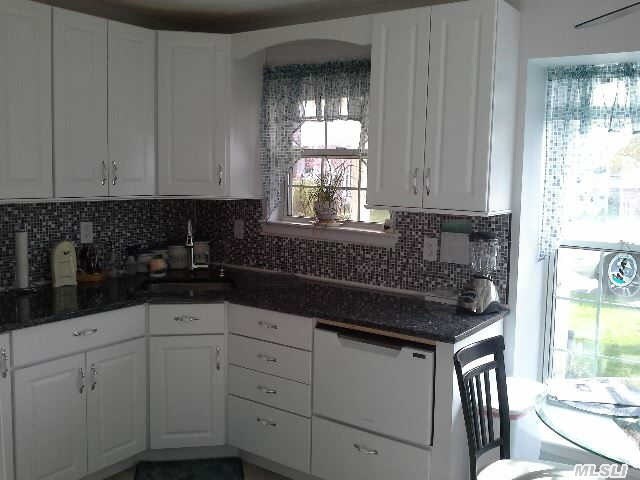 Building Photo - 19 Pilar Ln