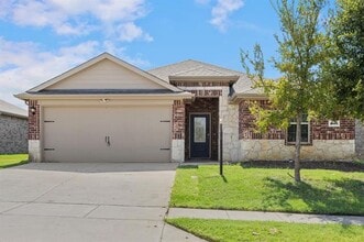 Building Photo - 1003 Meadow Wood Ln