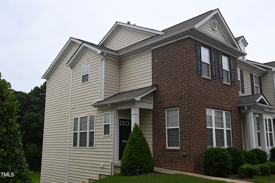 Foto principal - 700 Cupola Dr