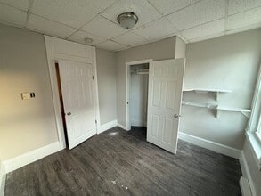 Building Photo - 139 Franklin St