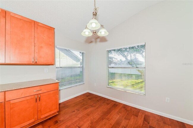 Building Photo - 4454 6th Ave E