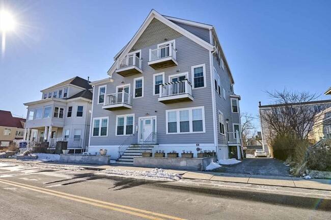 Foto del edificio - 148 Winthrop Shore Dr