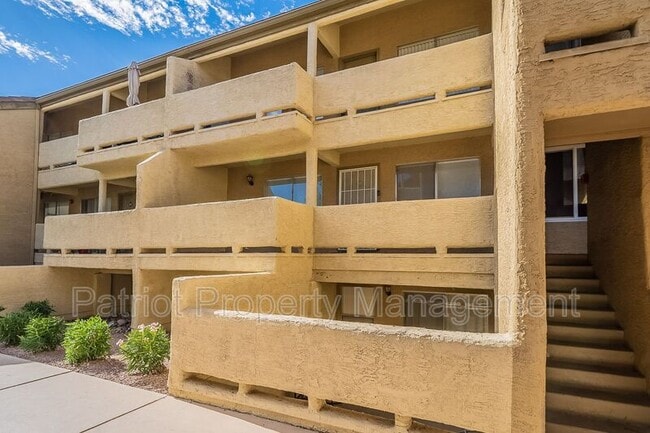 Building Photo - 1331 W Baseline Rd