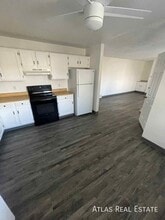 Building Photo - 2365 Split Rock Dr