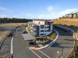 Building Photo - 2500 Wildflower Sta Pl