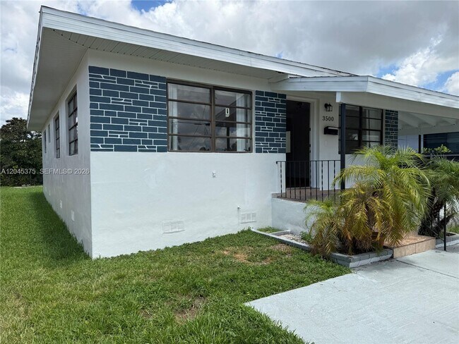 Foto del edificio - 3500 SW 87th Pl