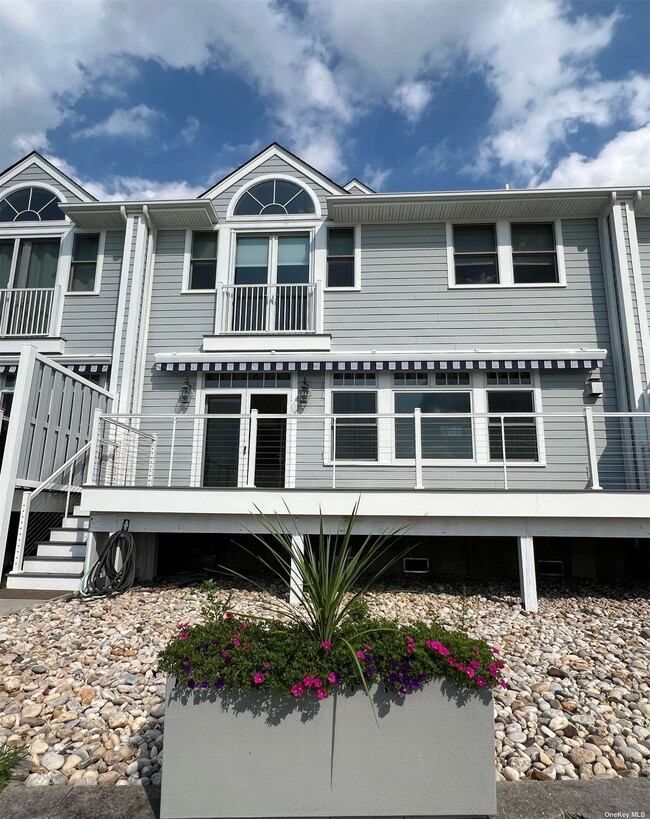 Building Photo - 2 Sea Isle Landing