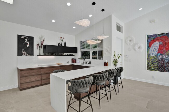Building Photo - 5860 NW 120th Ave