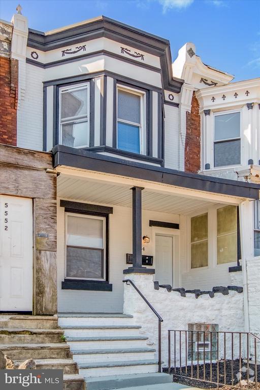 Building Photo - 5554 Lansdowne Ave