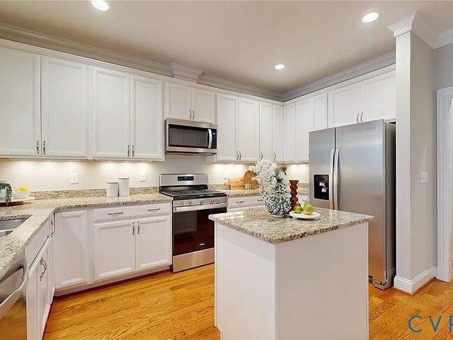 Building Photo - 9433 Amberleigh Cir