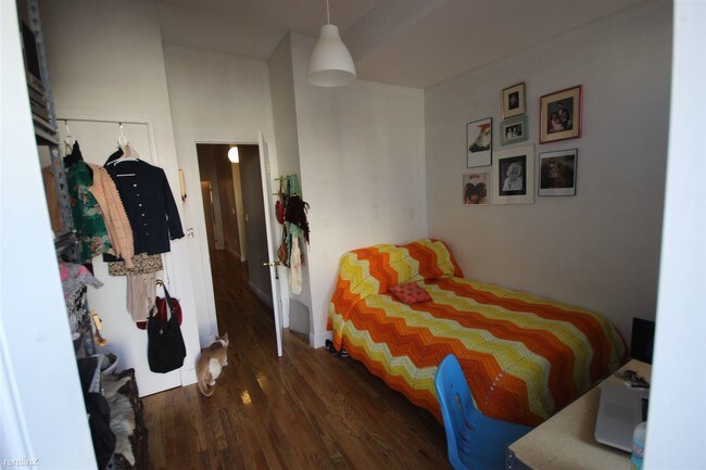 Foto del edificio - 2 br, 1 bath  - 1245 Willoughby Ave