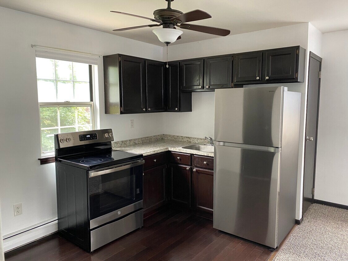 Foto principal - 49 Woodhull Rd