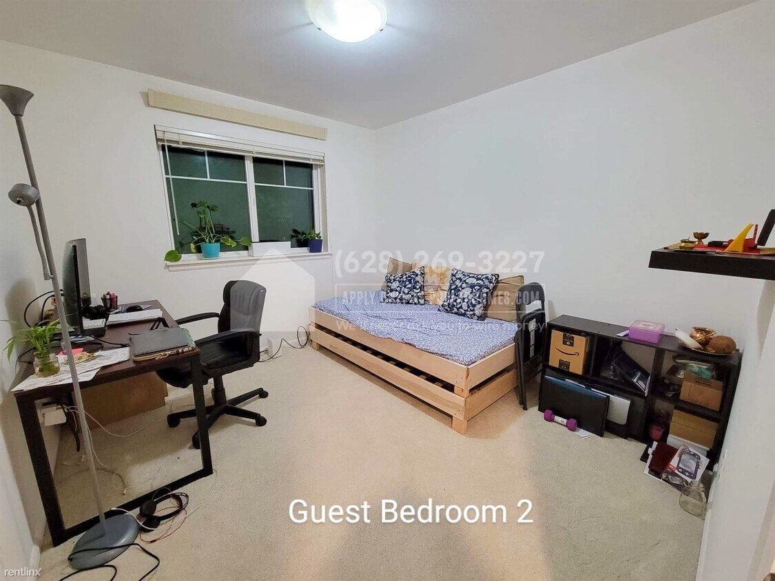 Primary Photo - 3 br, 2 bath Condo - 11312 124th Avenue No...
