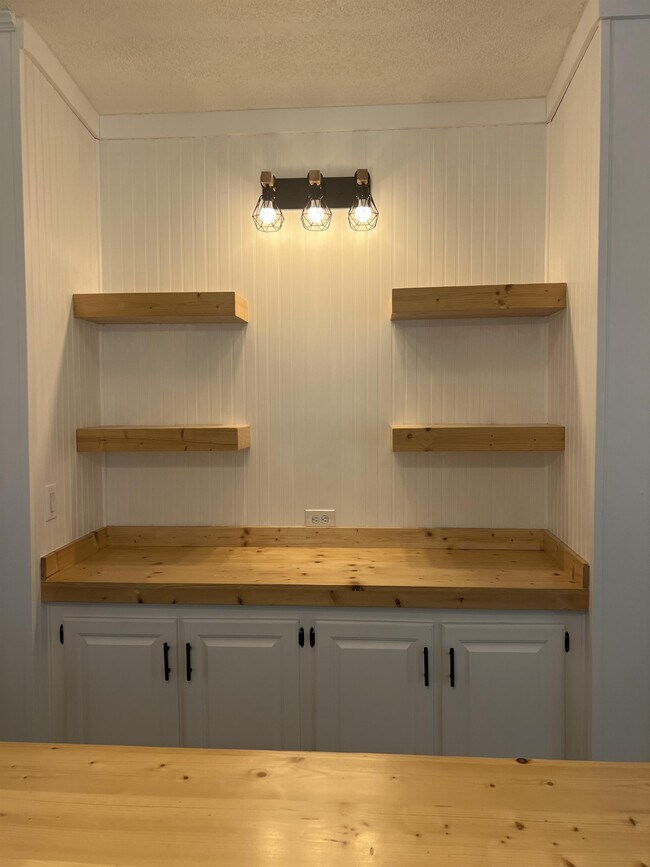 Foto del edificio - 178 White Oak Dr