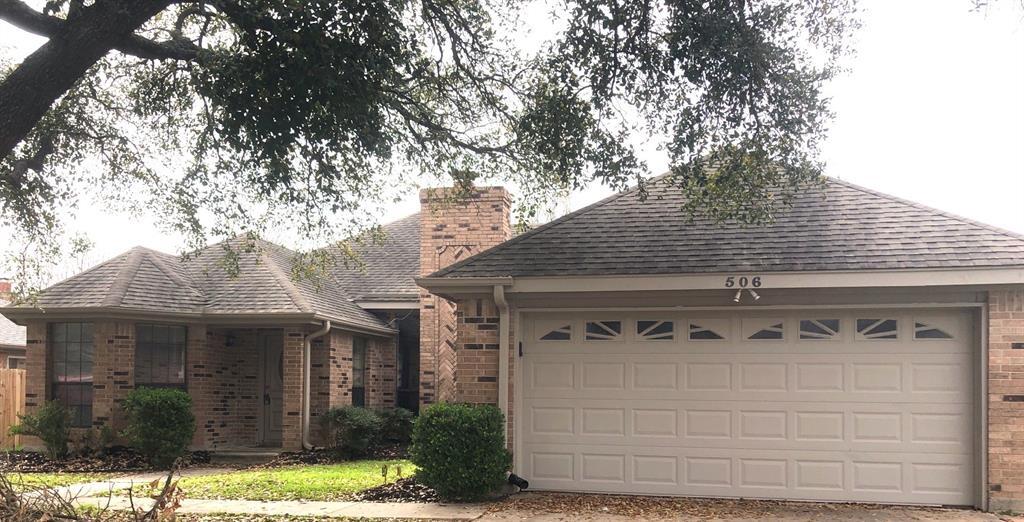 Primary Photo - 506 Meadow Creek Dr