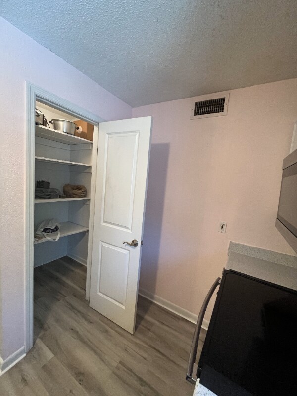 Foto del edificio - 507 NW 39th Rd
