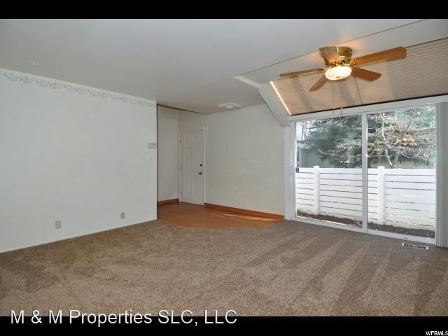 Foto del edificio - 4 br, 2 bath House - 975  E Essex Court Wa...