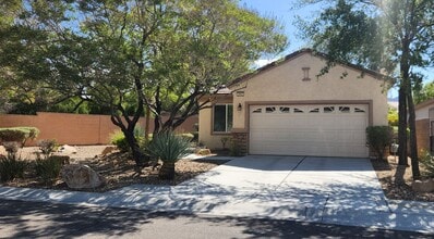 Building Photo - 2403 Andromeda Ave