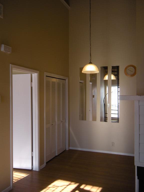 Foto del edificio - 303 W 35th St