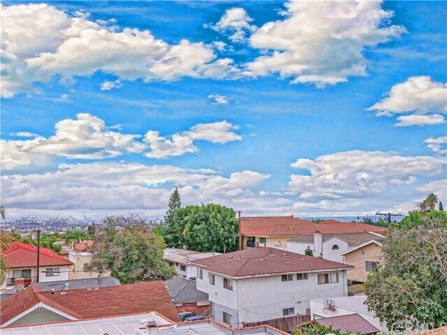 Foto del edificio - 1163 W 9th St