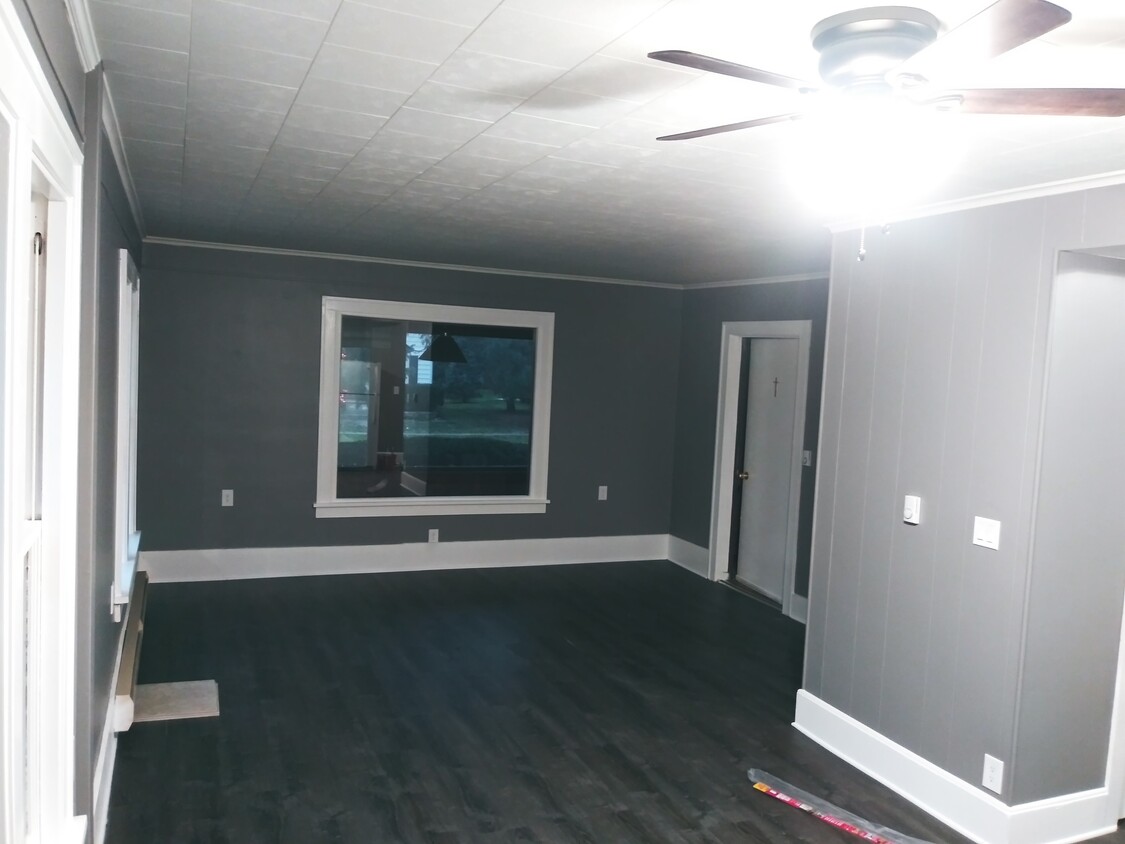 Living room - 3606 Main St
