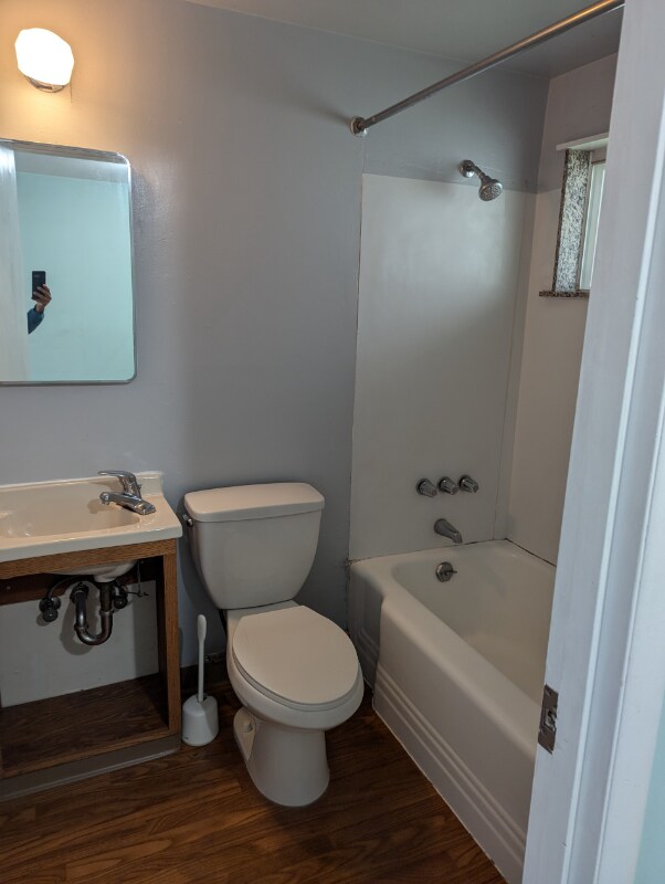 Foto del edificio - 6542 Ravenna Ave NE