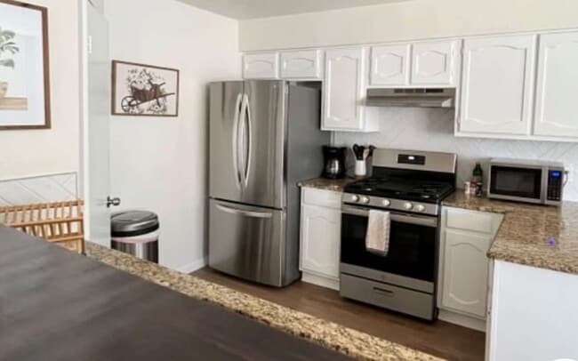 Building Photo - 11405 Morning Glory Trail