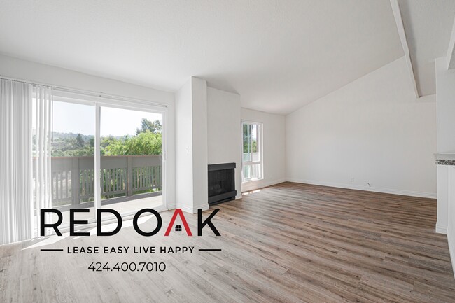 Building Photo - 726 E Workman St