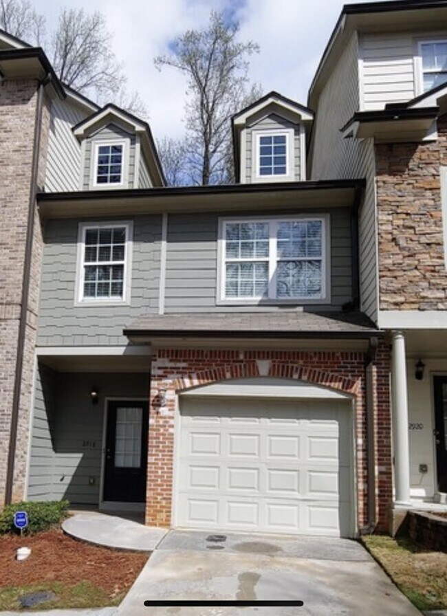 Foto del edificio - 2918 Ashlyn Pointe Dr